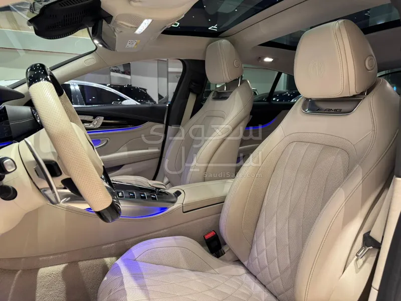 2021 مرسيدس - بنز جي تي