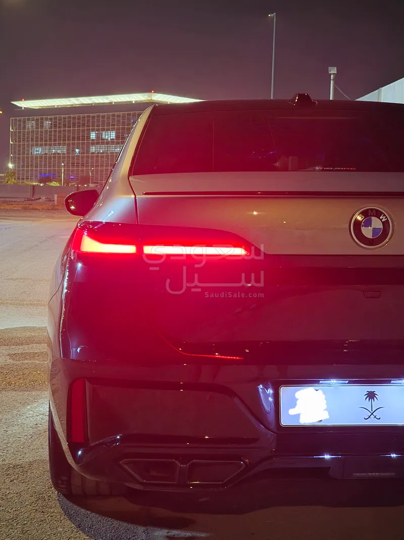 2023 بي ام دبليو الفئة السابعة 760أي