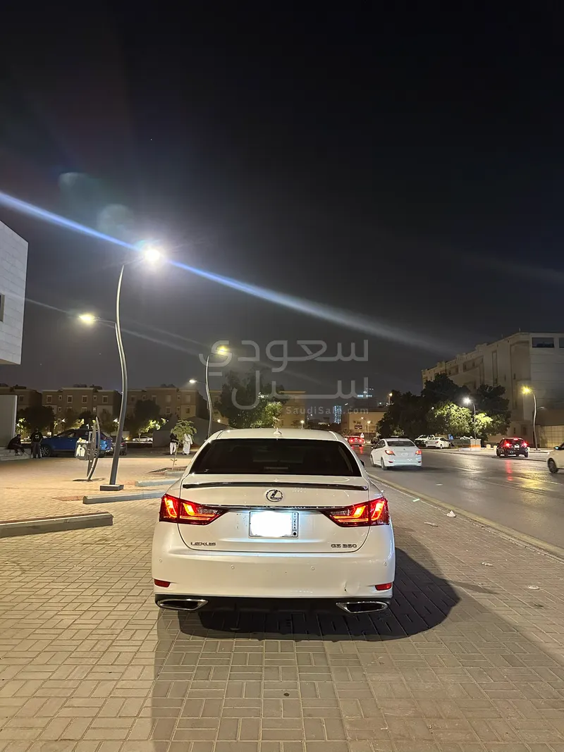 2012 لكزس جي إس 350