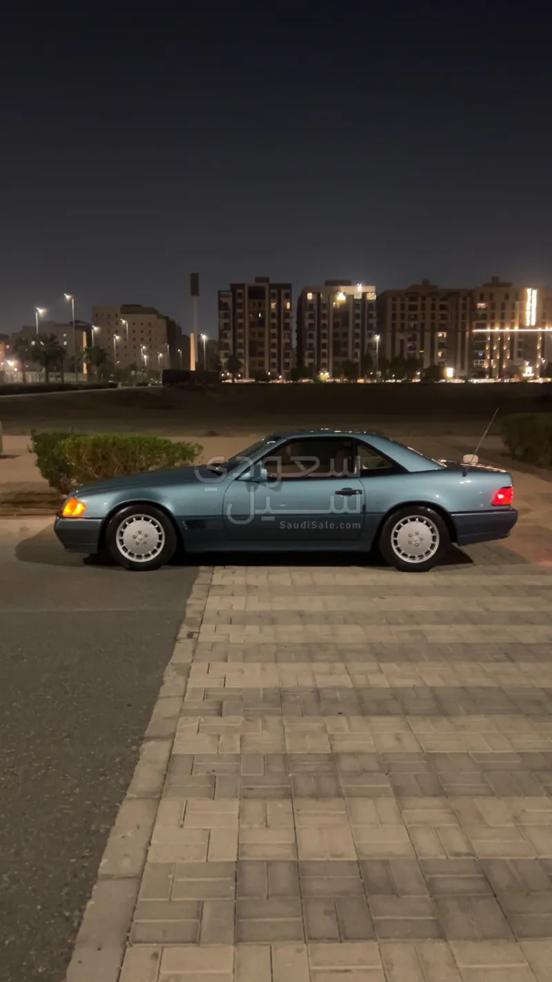 1991 مرسيدس - بنز إس إل 300