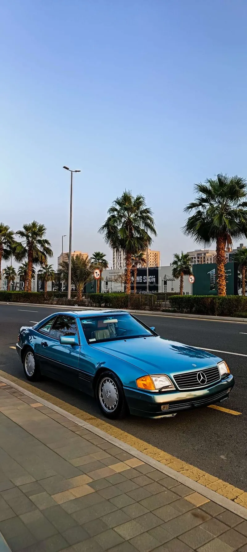 1991 مرسيدس - بنز إس إل 300