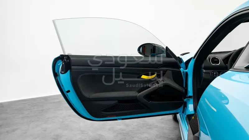 2025 بورش كايمان جي تي 4 ار اس