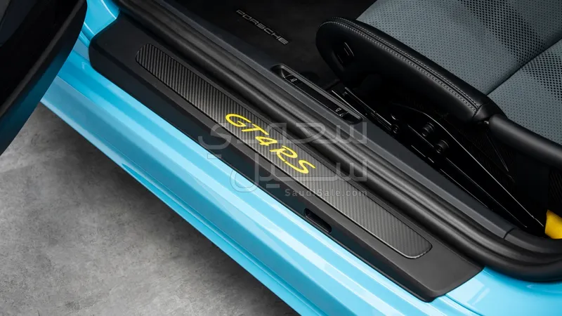 2025 بورش كايمان جي تي 4 ار اس