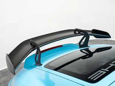 2025 بورش كايمان جي تي 4 ار اس