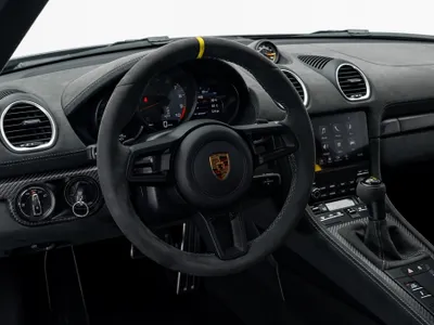 2025 بورش كايمان جي تي 4 ار اس