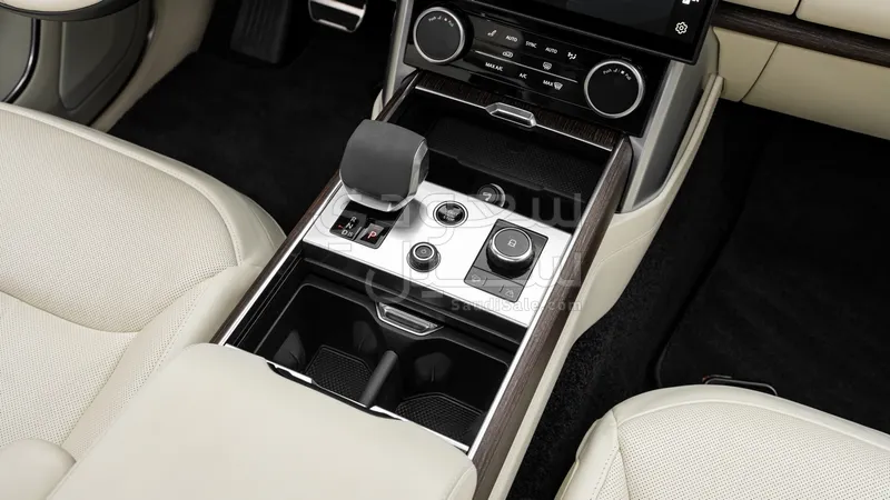 2023 لاند روفر رينج روفر اتش اس اي