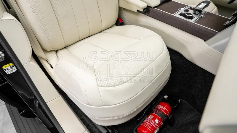 2023 لاند روفر رينج روفر اتش اس اي