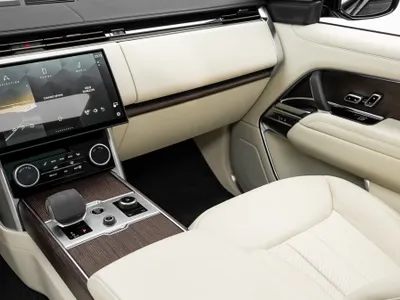 2023 لاند روفر رينج روفر اتش اس اي