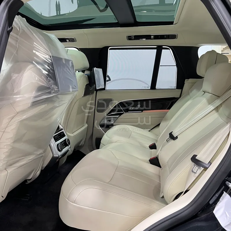 2026 Land Rover Range Rover Autobiography