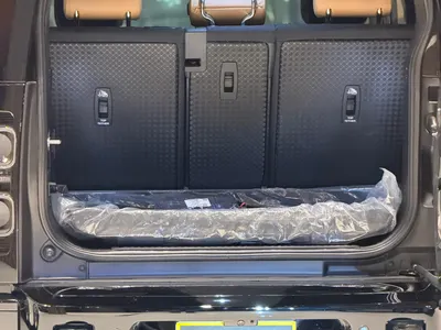 2025 لاند روفر ديفيندر اكس