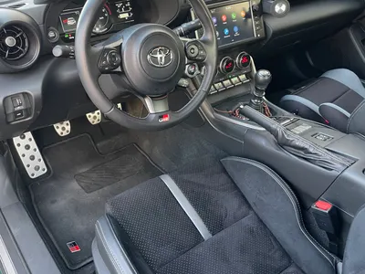 2025 تويوتا جي ار 86