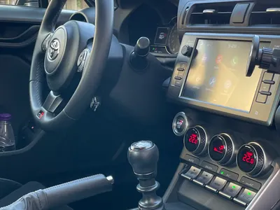 2025 تويوتا جي ار 86