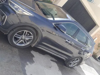 2017 هيونداي سانتا في جراند