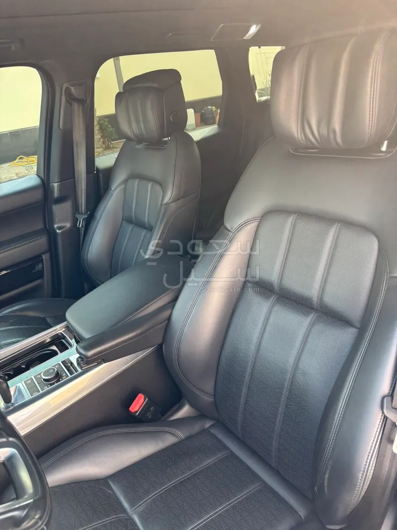 2021 لاند روفر رينج روفر سبورت اوتوبيوجرافي