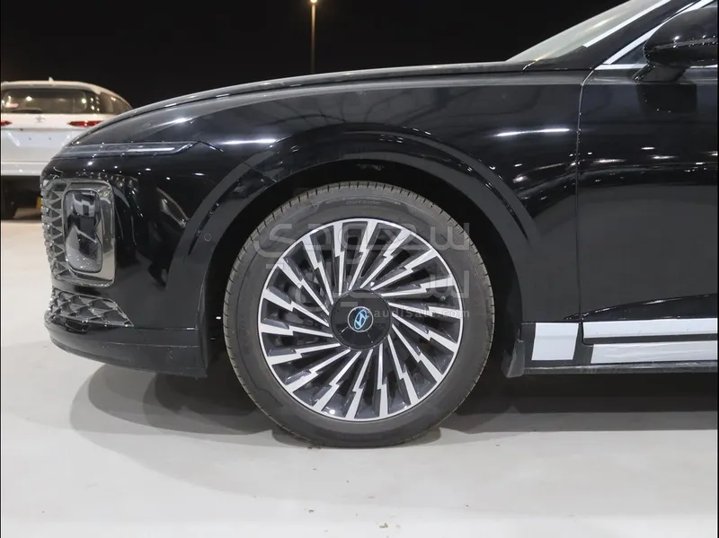 2026 هيونداي ازيرا كاليجرافي