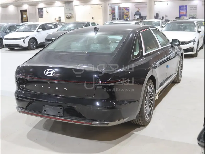 2026 هيونداي ازيرا كاليجرافي