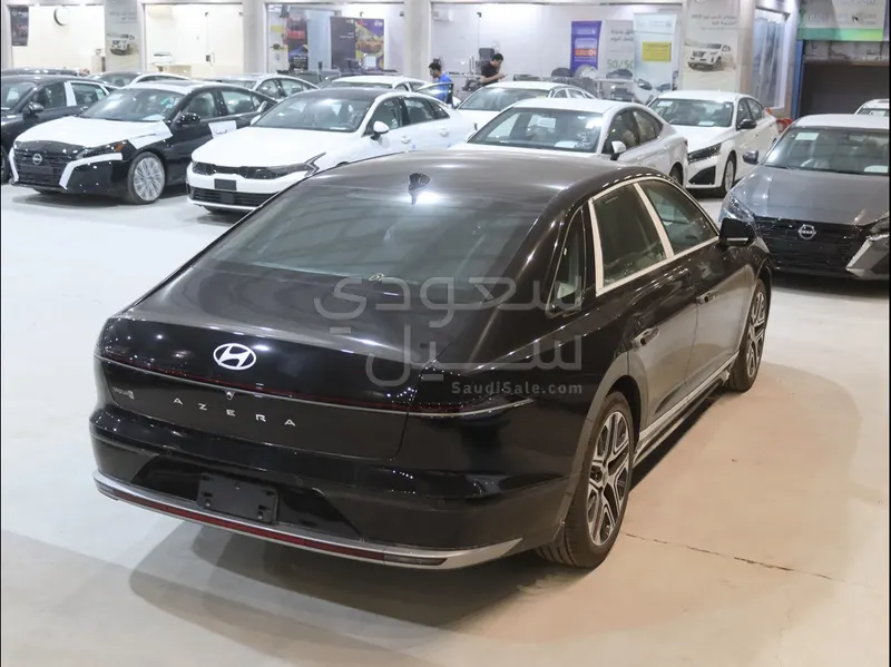 2026 هيونداي ازيرا