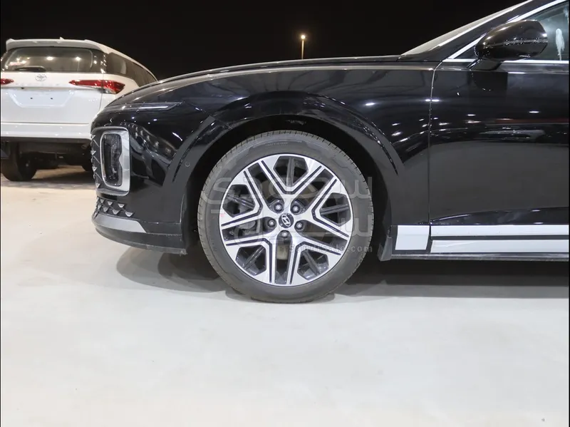 2026 هيونداي ازيرا