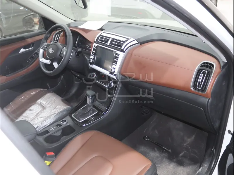 2025 هيونداي كريتا جراند