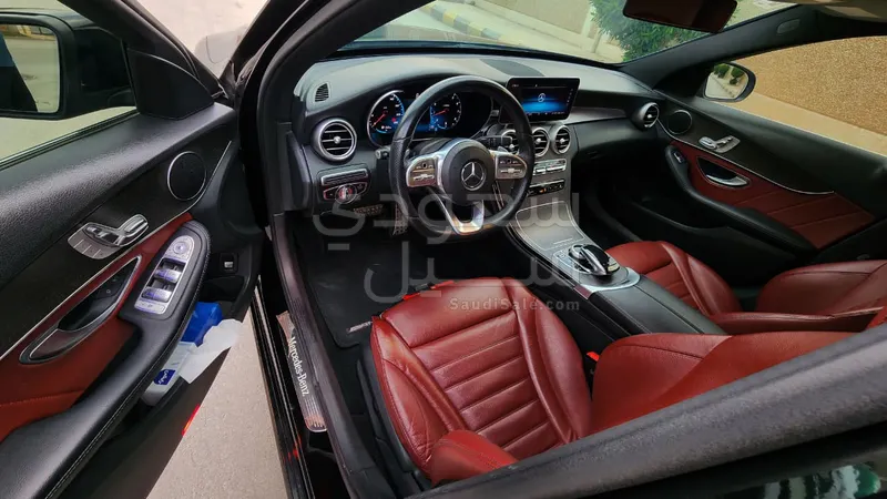 2019 مرسيدس - بنز سي 300