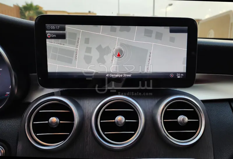 2019 مرسيدس - بنز سي 300