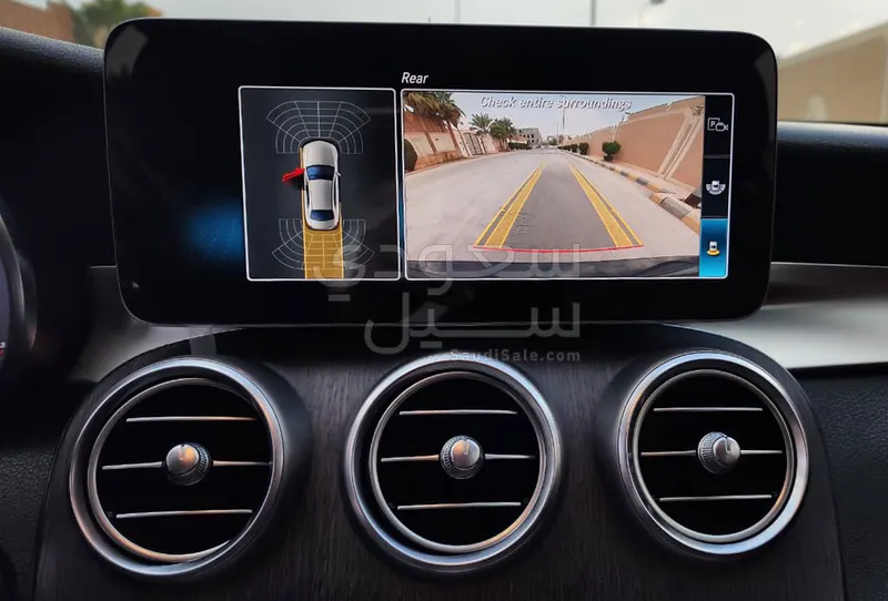 2019 مرسيدس - بنز سي 300