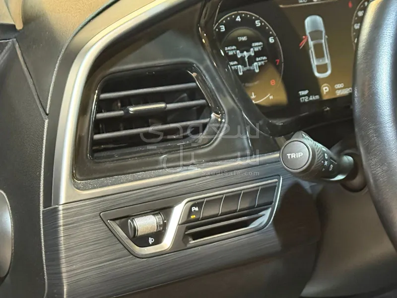 2022 جيلي توجيلا