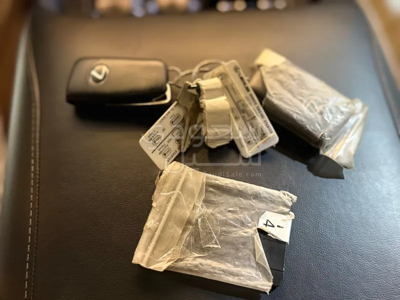 2021 لكزس إل إكس 570