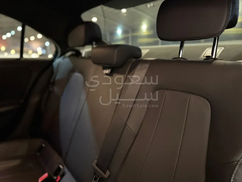 2021 مرسيدس - بنز أي 200