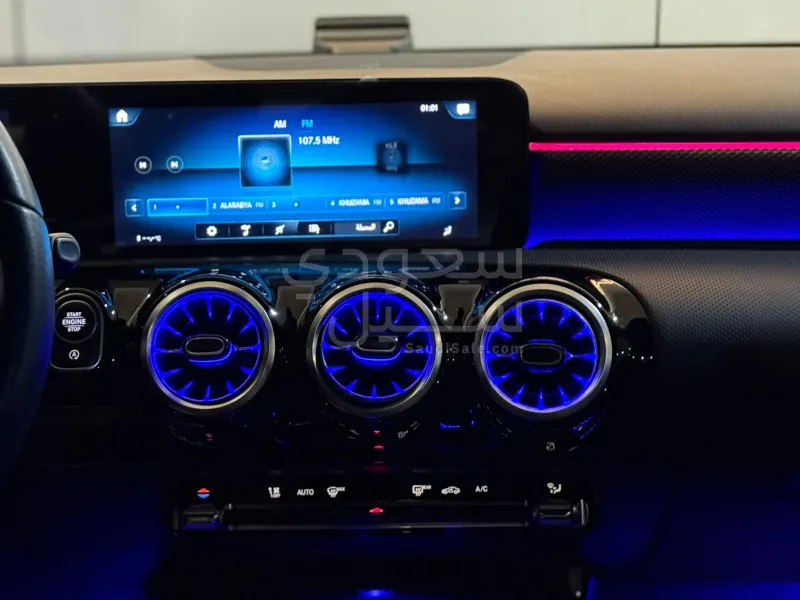 2021 مرسيدس - بنز أي 200