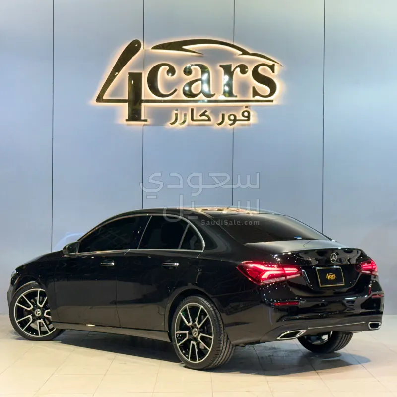 2021 مرسيدس - بنز أي 200