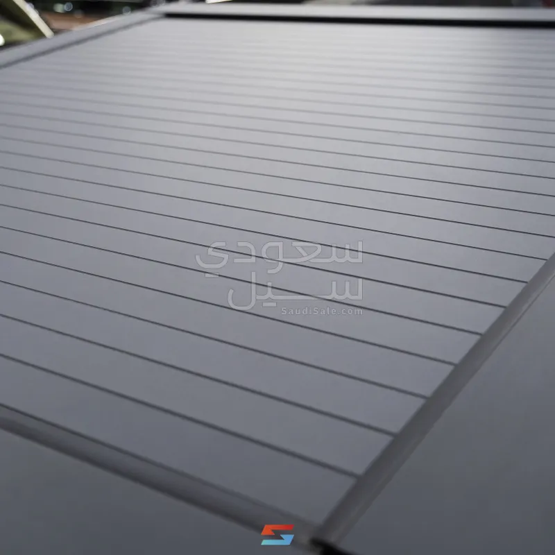 2024 تيسلا سايبر تراك