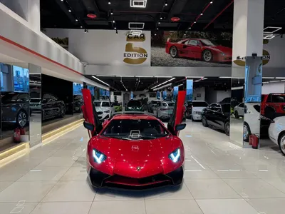 2016 لمبرجيني افنتادور اس