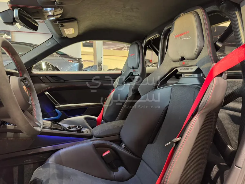 2025 بورش 911 جي تي 3