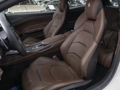 2020 فيراري جي تي سي 4 لوسو