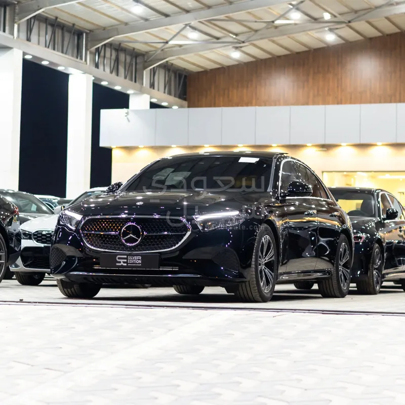 2025 مرسيدس - بنز إي 200