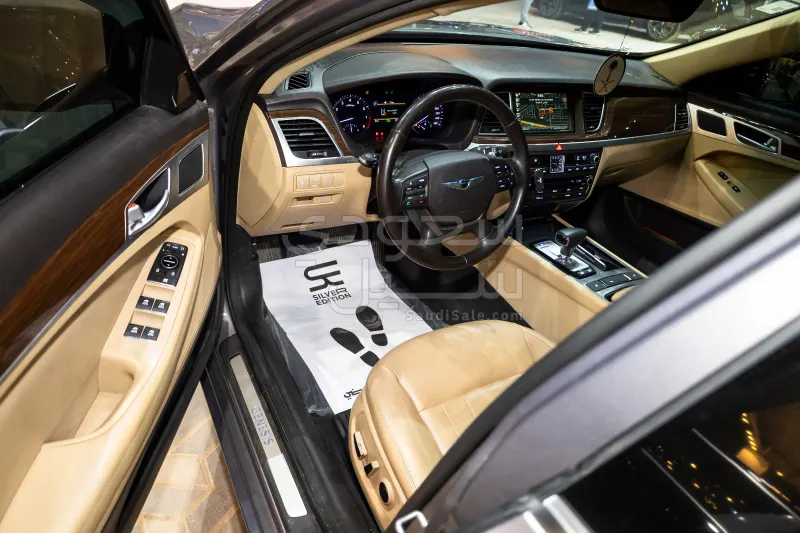 2018 جينيسيس جي 80