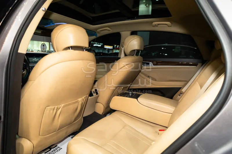 2018 جينيسيس جي 80