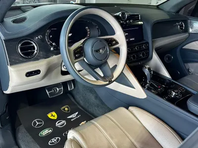 2024 بنتلي بنتايجا في 8