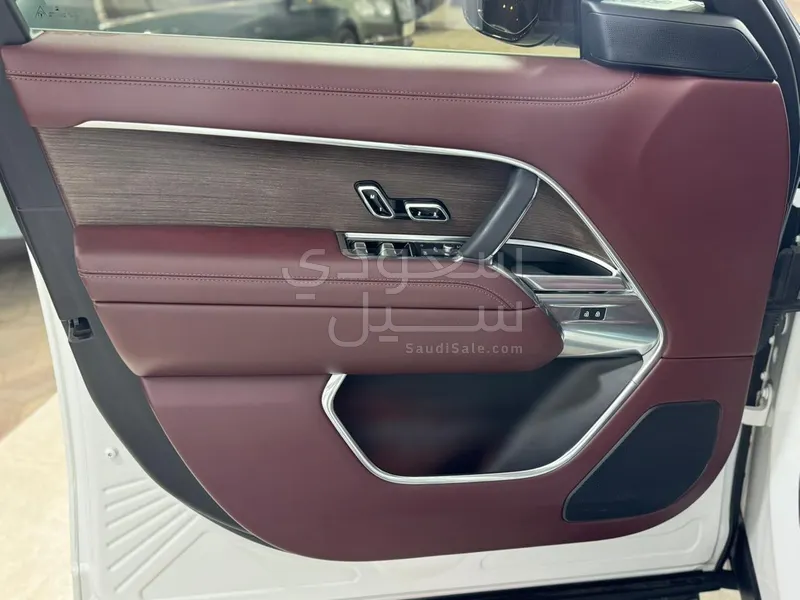 2023 لاند روفر رينج روفر اتش اس اي