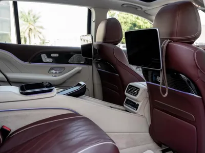 2025 مرسيدس - بنز جي إل إس 600 مايباخ