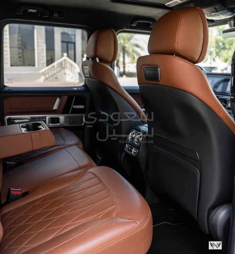 2022 مرسيدس - بنز جي 63 أي إم جي