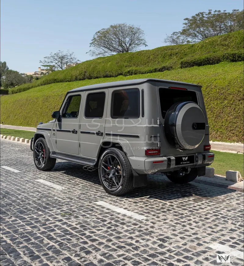 2022 مرسيدس - بنز جي 63 أي إم جي