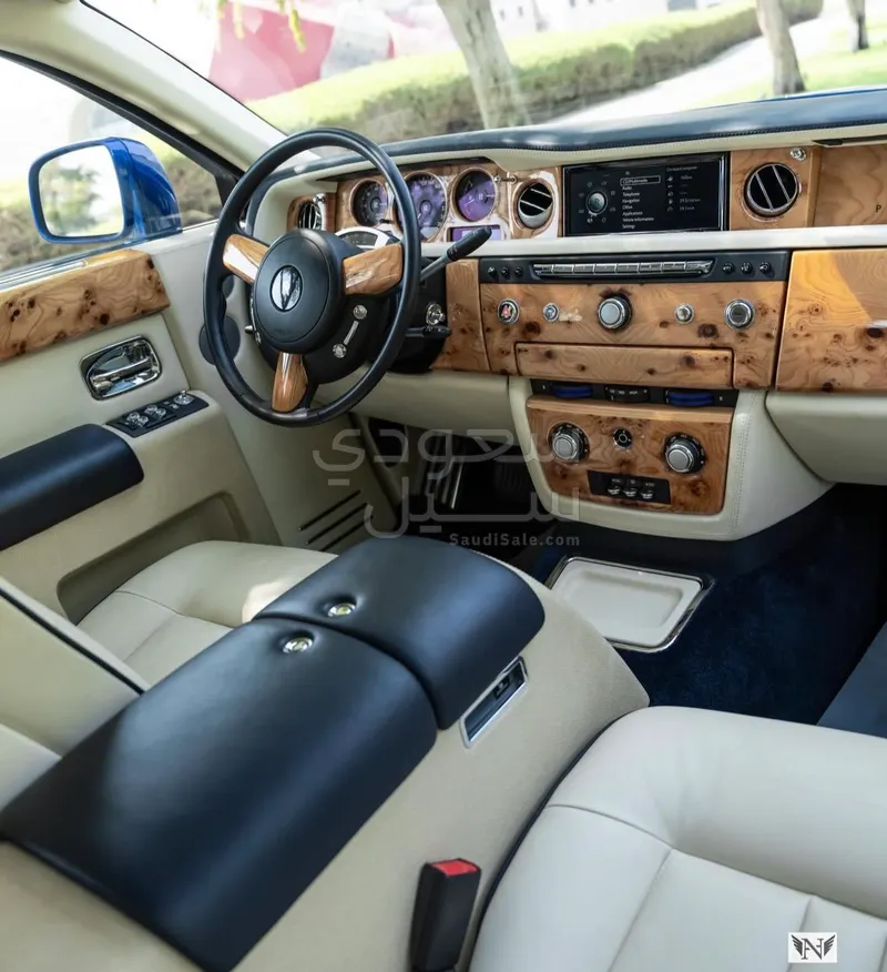 2015 رولز رويس فانتوم