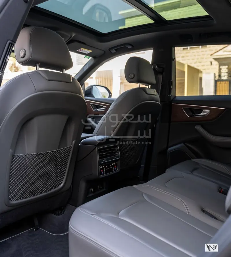 2023 اودي كيو 8 كواترو 55 تي اف اس اي