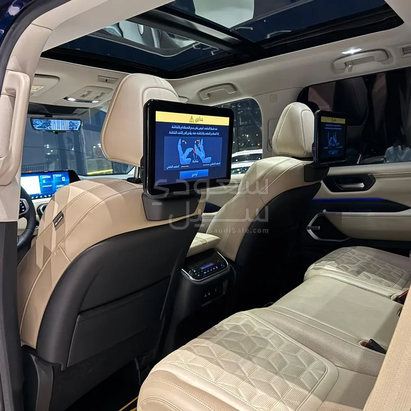 2025 Nissan Patrol Platinum