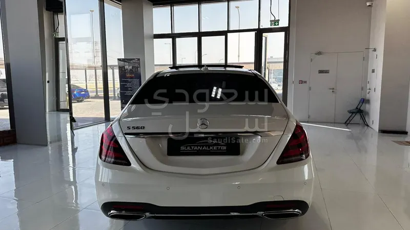 2020 مرسيدس - بنز إس 560 مايباخ