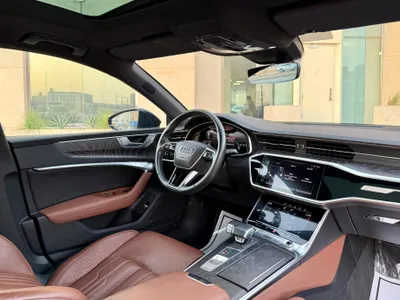 2022 اودي اي 7 55 تي اف اس اي