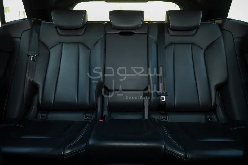 2023 اودي كيو 8 اس لاين