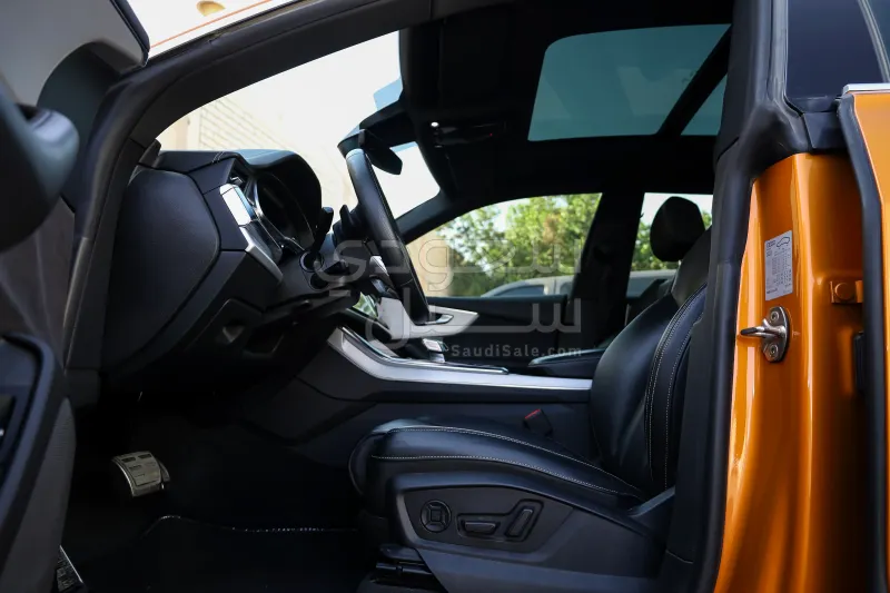 2023 اودي كيو 8 اس لاين